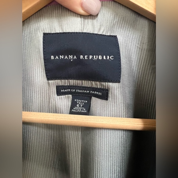 Banana Republic Black Wool Suit Jacket Women’s Size 6Tall. - Picture 3 of 7